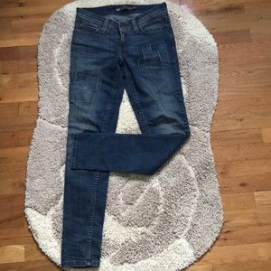 Levi’s skinny jean